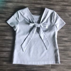 Gray Fitted Top - Bow on the Back